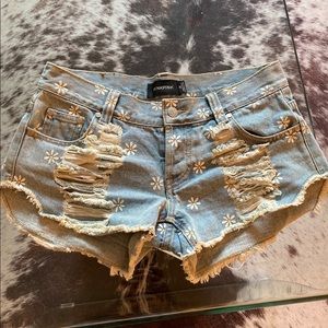 NWOT MINKPINK Daisy Jean Shorts